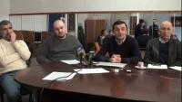 ПРЕЗИДЕНТУ ПРЕДЛАГАЮТ ВЕРНУТЬСЯ К РЕКОМЕНДАЦИЯМ РАБОЧЕЙ ГРУППЫ